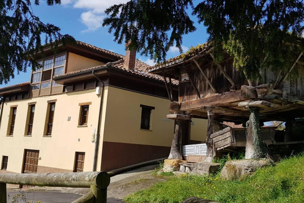 Casa La Capilla Villa Borines Buitenkant foto